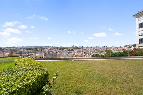 PF40837 - 3 Bedroom Duplex with swimming pool, Graça, Lisboa - Image 25