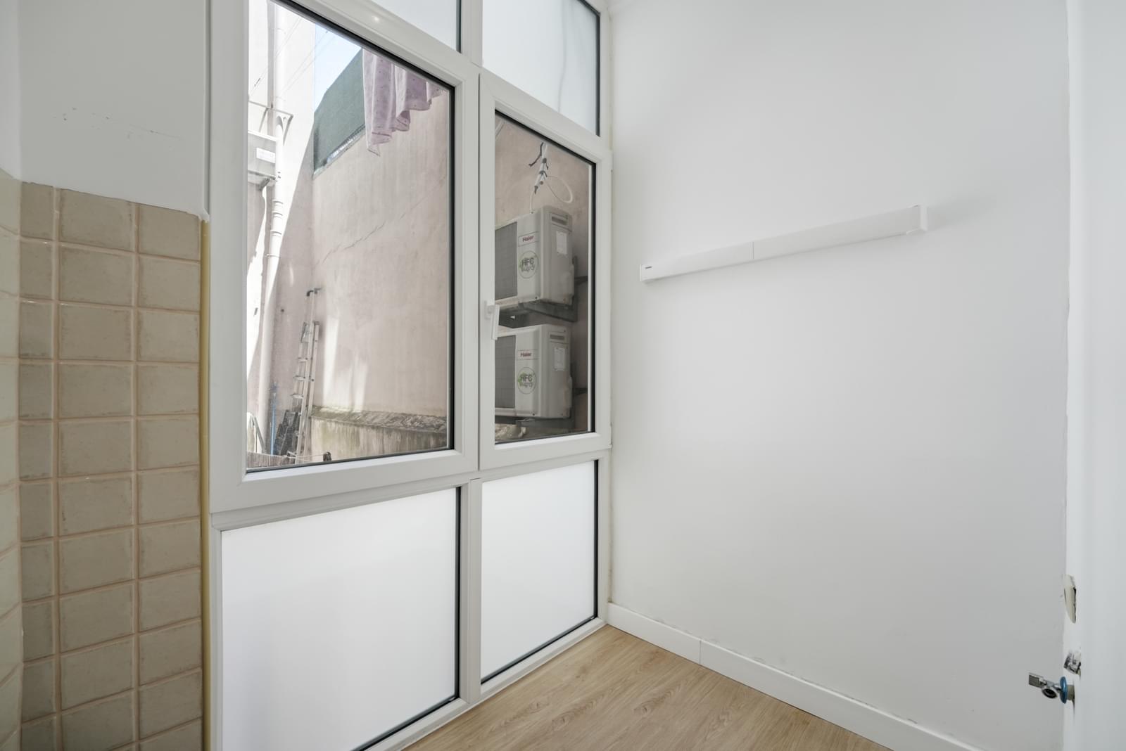 3 Bedroom Apartment with a view, Avenidas Novas, Lisboa - Image 7
