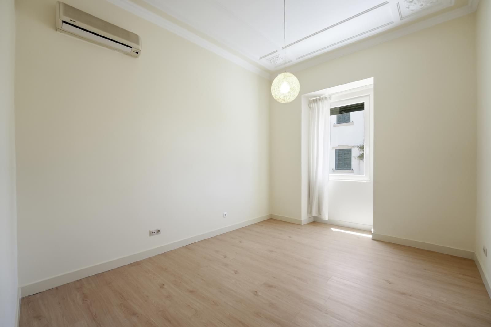 3 Bedroom Apartment with a view, Avenidas Novas, Lisboa - Image 12