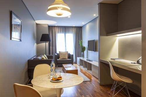 PF40876 - 1 Bedroom Apartment with parking - Image 2