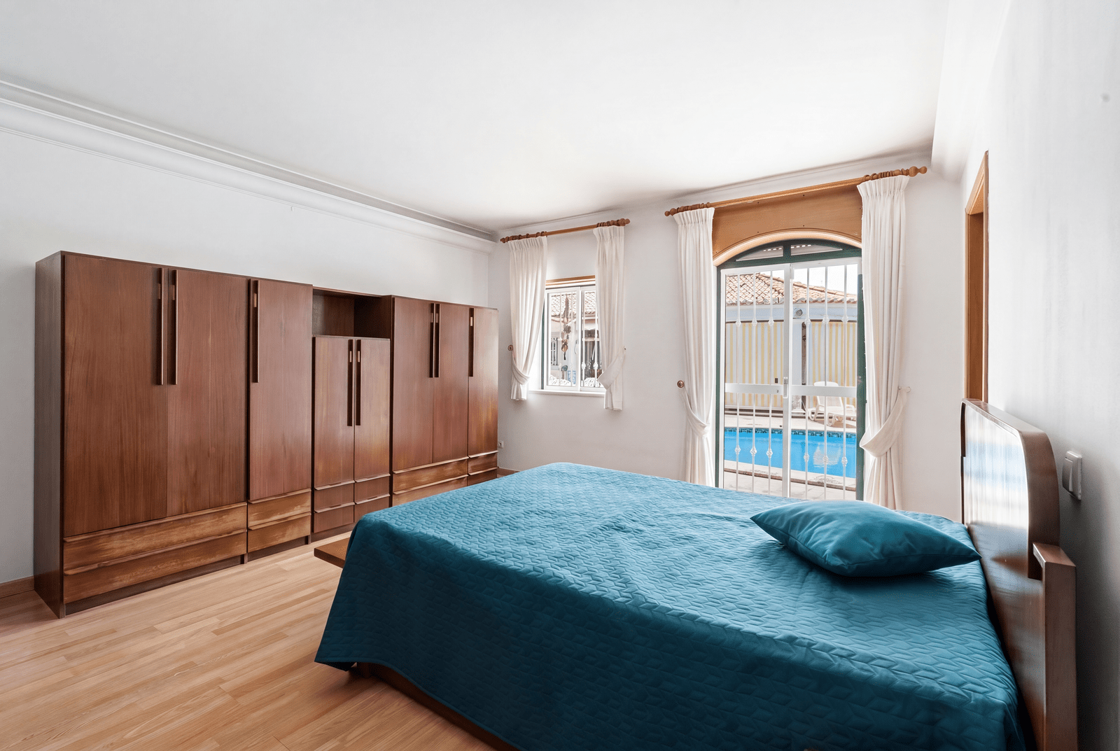 4 Bedroom House with swimming pool, Birre, Cascais - Image 13
