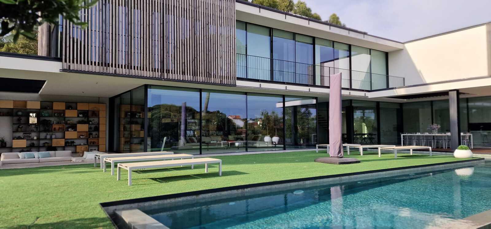 4 Bedroom Villa/Townhouse's Image 5