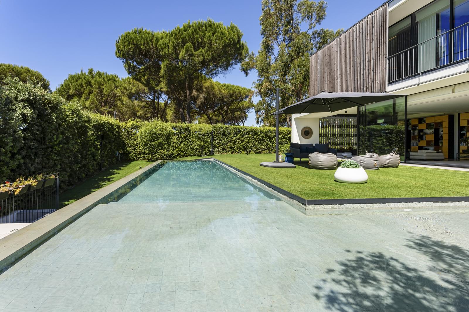 4 Bedroom Villa/Townhouse's Image 14
