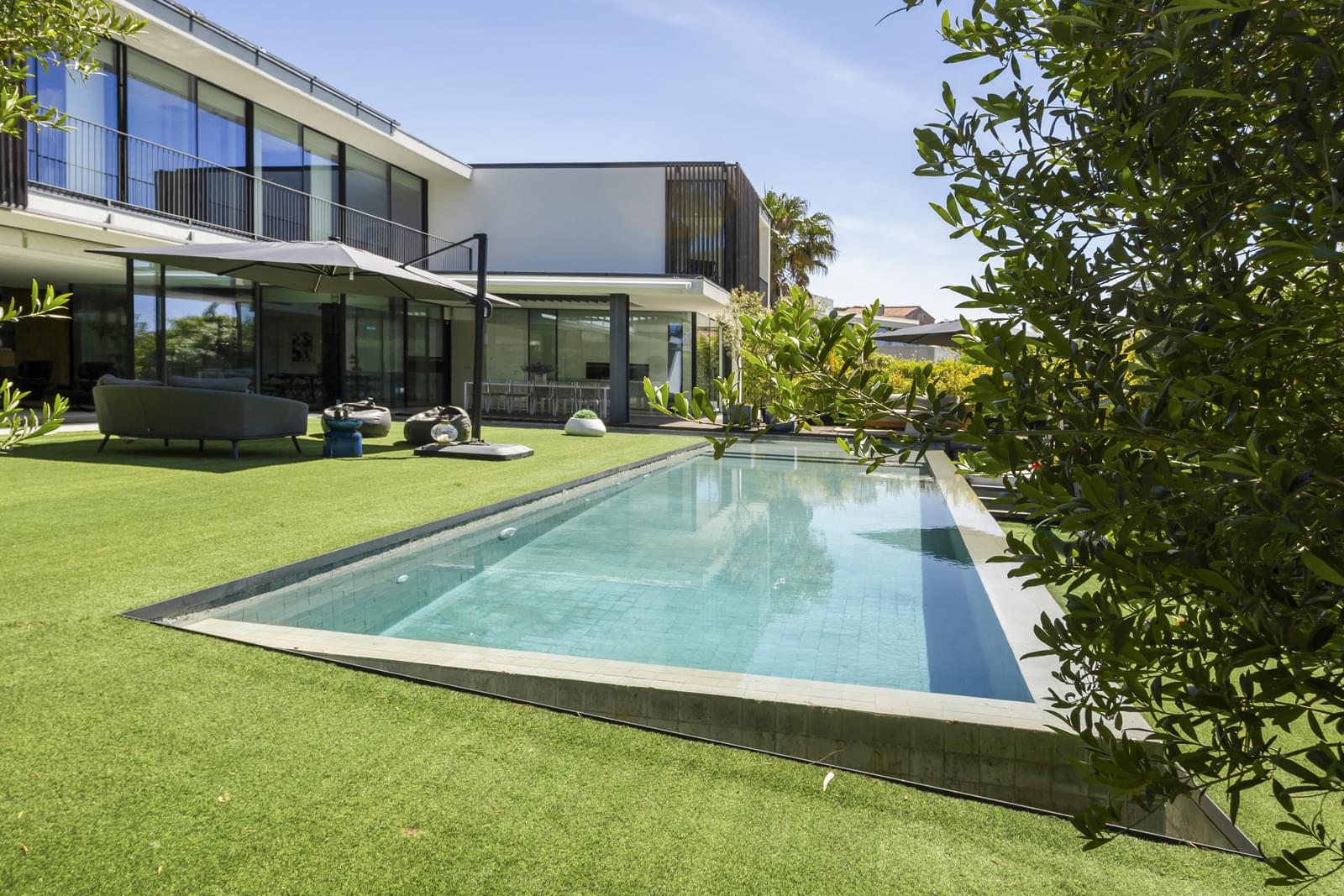 4 Bedroom Villa/Townhouse's Image 15