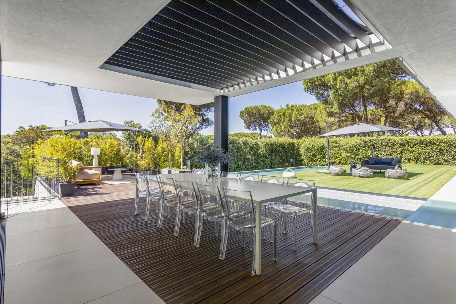 4 Bedroom Villa/Townhouse's Image 19
