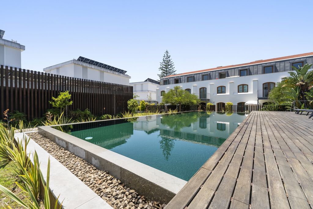 5 Bedroom Apartment with swimming pool, Restelo, Lisboa
