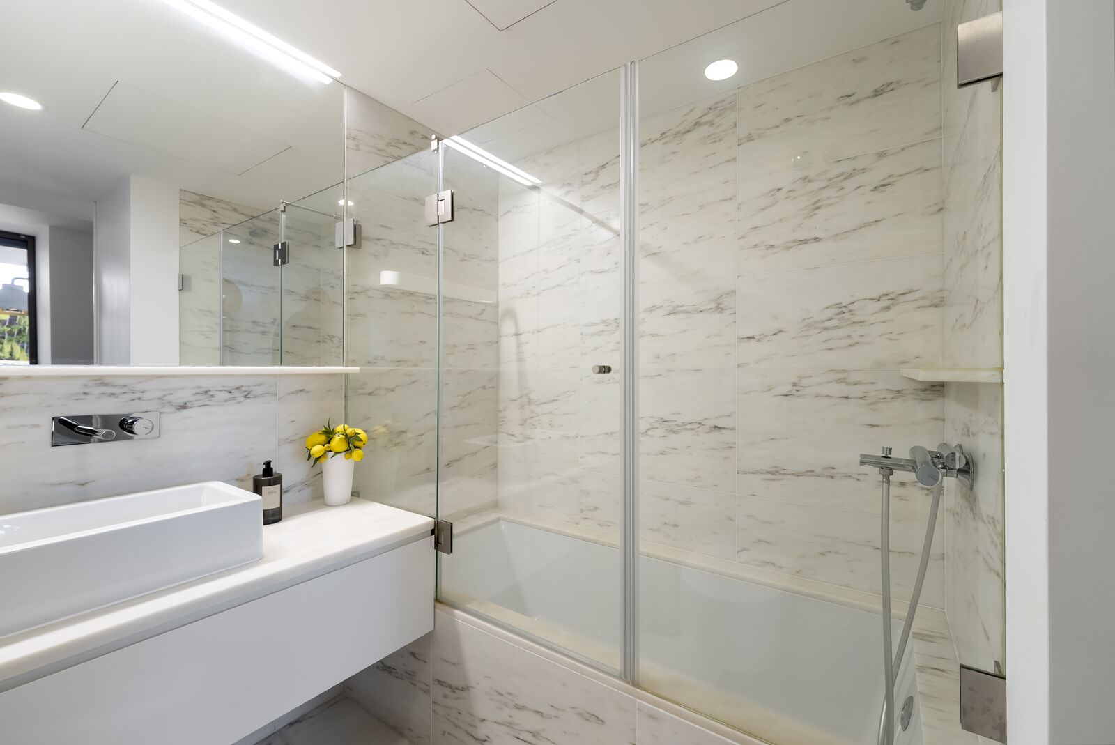 Apartamento T3 com piscina, Campo Mártires da Pátria, Lisboa - Imagem 11
