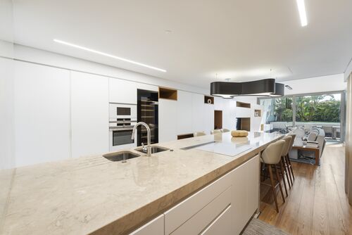 PF40882 - 3 Bedroom Apartment with swimming pool, Campo Mártires da Pátria, Lisboa - Image 4