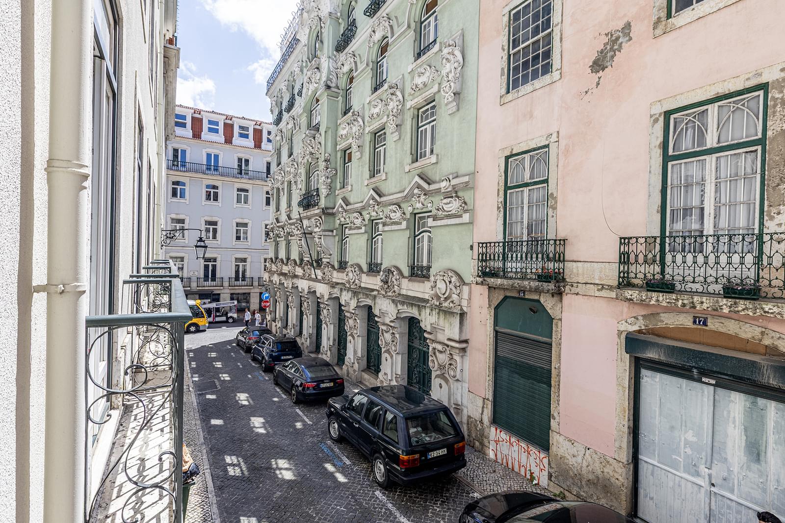 1 Bedroom Apartment with a view, Baixa Chiado, Lisboa - Image 21