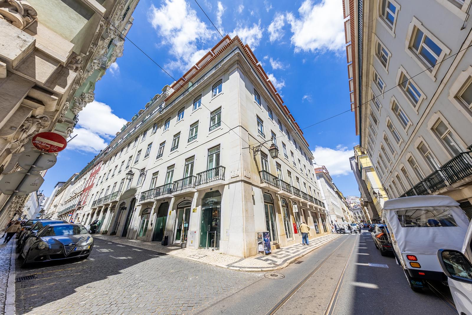 1 Bedroom Apartment with a view, Baixa Chiado, Lisboa - Image 20