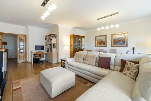 PF40899 - 3 Bedroom Apartment with parking, Alto dos Moinhos, Lisboa - Image 2