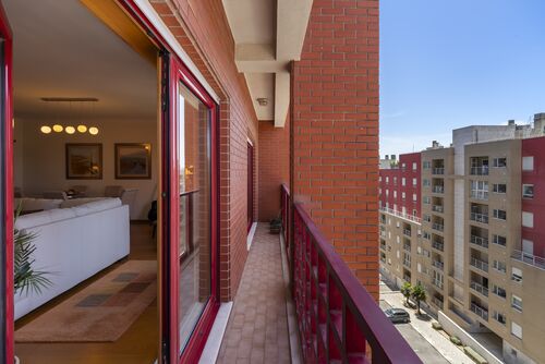 PF40899 - 3 Bedroom Apartment with parking, Alto dos Moinhos, Lisboa - Image 24