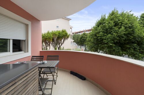 PF40923 - 3 Bedroom Apartment with parking, Costa da Guia, Cascais - Image 1