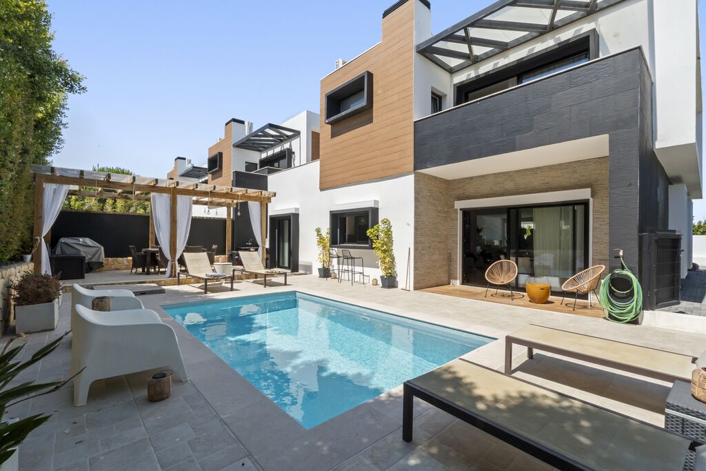 4 Bedroom House with swimming pool, Birre, Cascais 2869033526