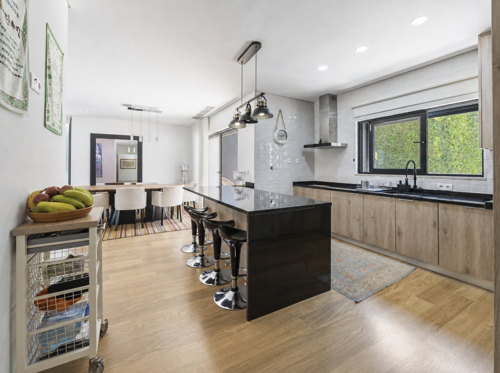 4 Bedroom Villa/Townhouse's Image 8