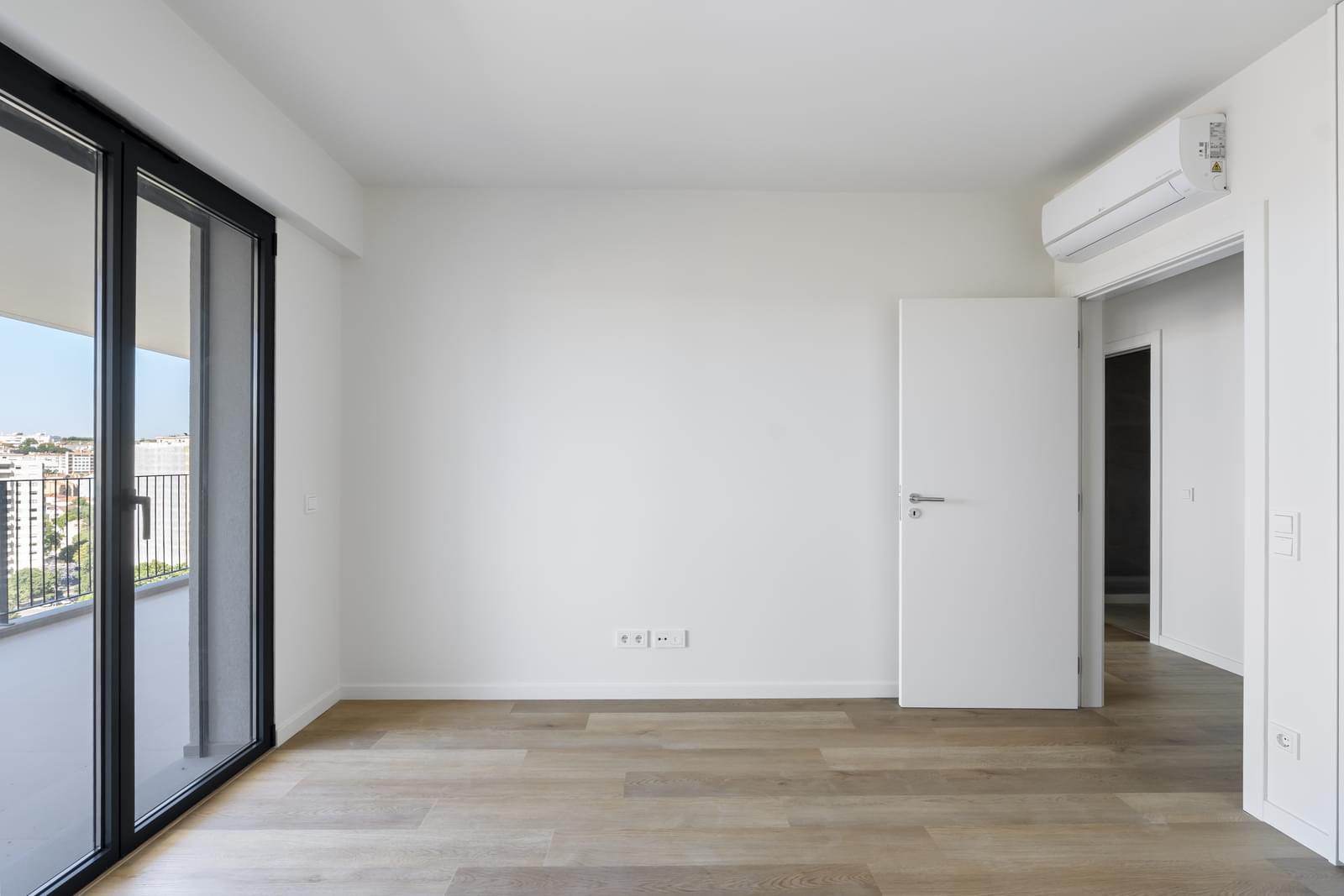 Apartamento T3 com vista, Miraflores, Oeiras - Imagem 13