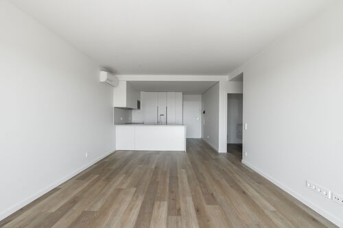 PF40986 - 3 Bedroom Apartment with swimming pool, Miraflores, Oeiras - Image 13