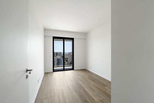 PF40986 - 3 Bedroom Apartment with swimming pool, Miraflores, Oeiras - Image 16