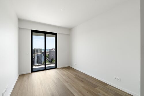 PF40986 - 3 Bedroom Apartment with swimming pool, Miraflores, Oeiras - Image 17