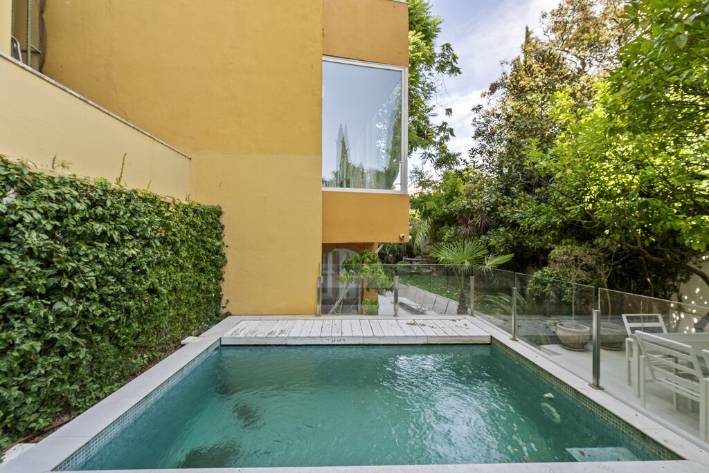 3 Bedroom Duplex with swimming pool, Estrela, Lisboa