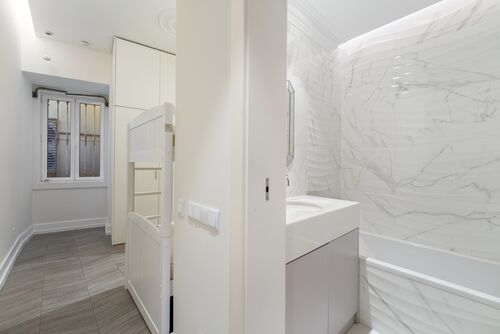 PF40989 - 3 Bedroom Duplex with swimming pool, Estrela, Lisboa - Image 26