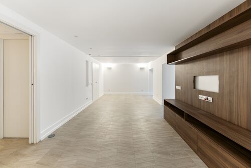 PF40989 - 3 Bedroom Duplex with swimming pool, Estrela, Lisboa - Image 30