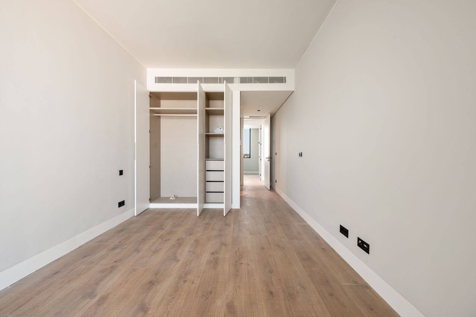 Al Sal Residence - Image 36