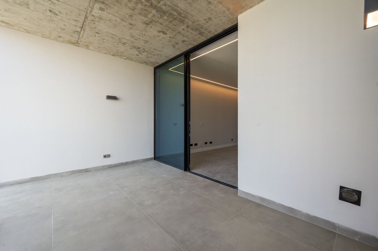 Al Sal Residence - Image 68