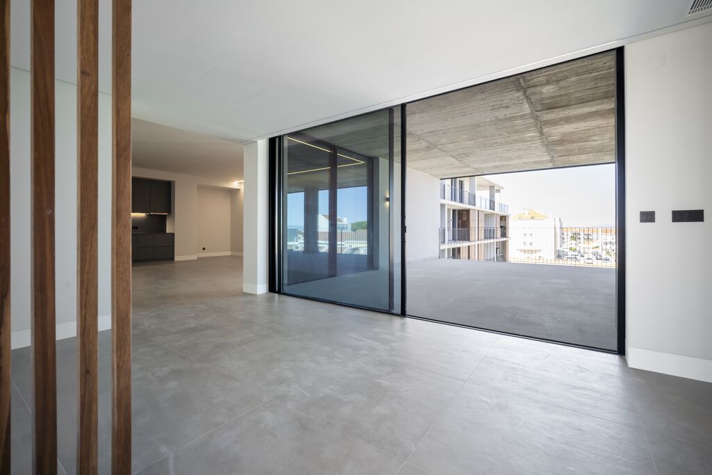 2 Bedroom Apartment in Al Sal Residence, Quebrada Sul, Alcochete 2215997355