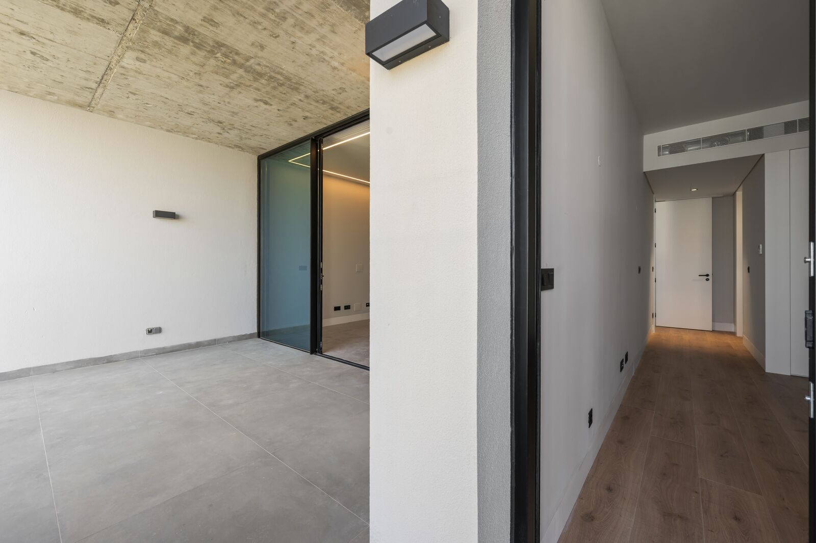 Duplex 3 + 1 pièces dans le Al Sal Residence, Quebrada Sul, Alcochete - Image 13