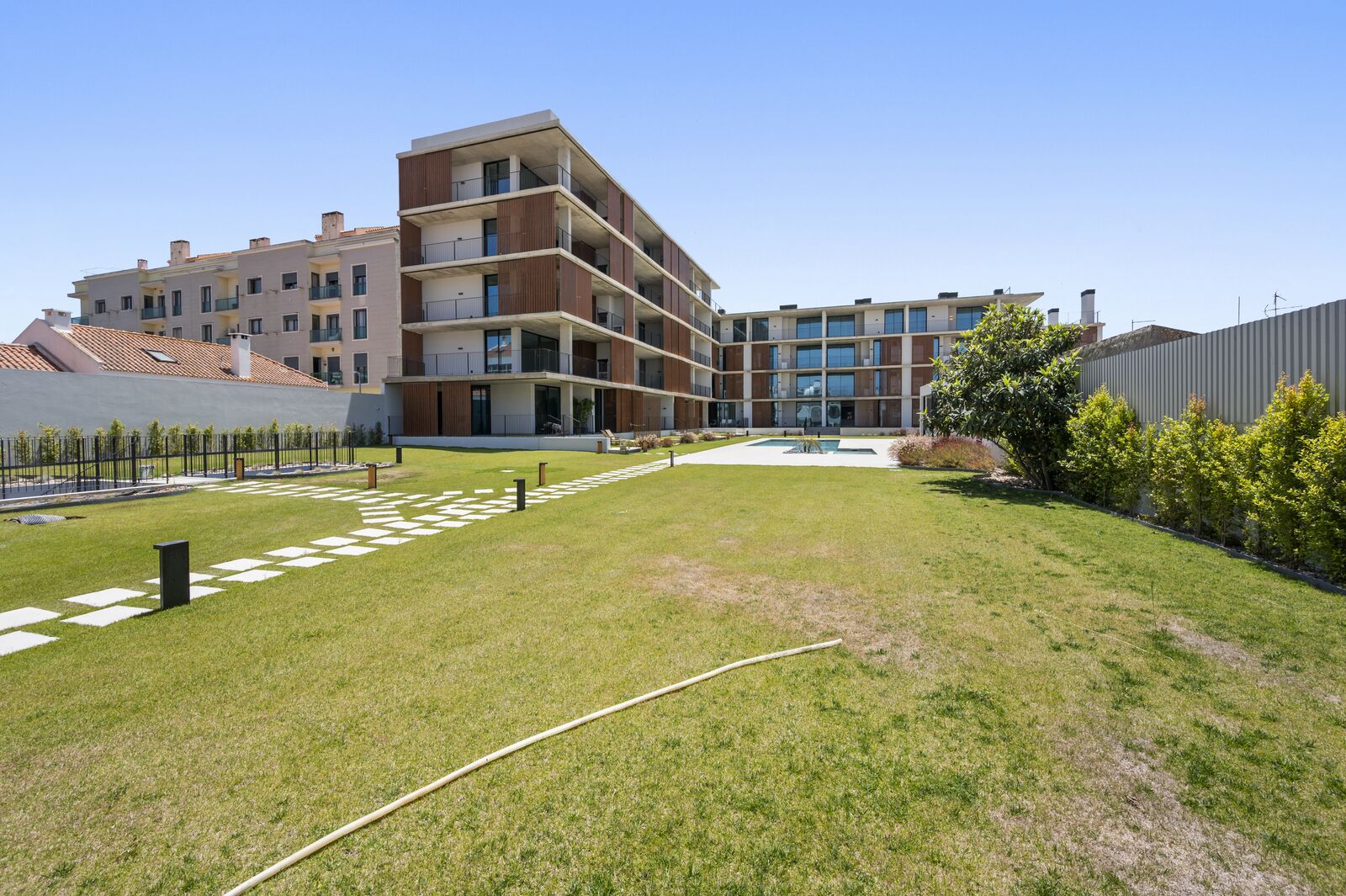 Duplex 3 + 1 pièces dans le Al Sal Residence, Quebrada Sul, Alcochete - Image 40