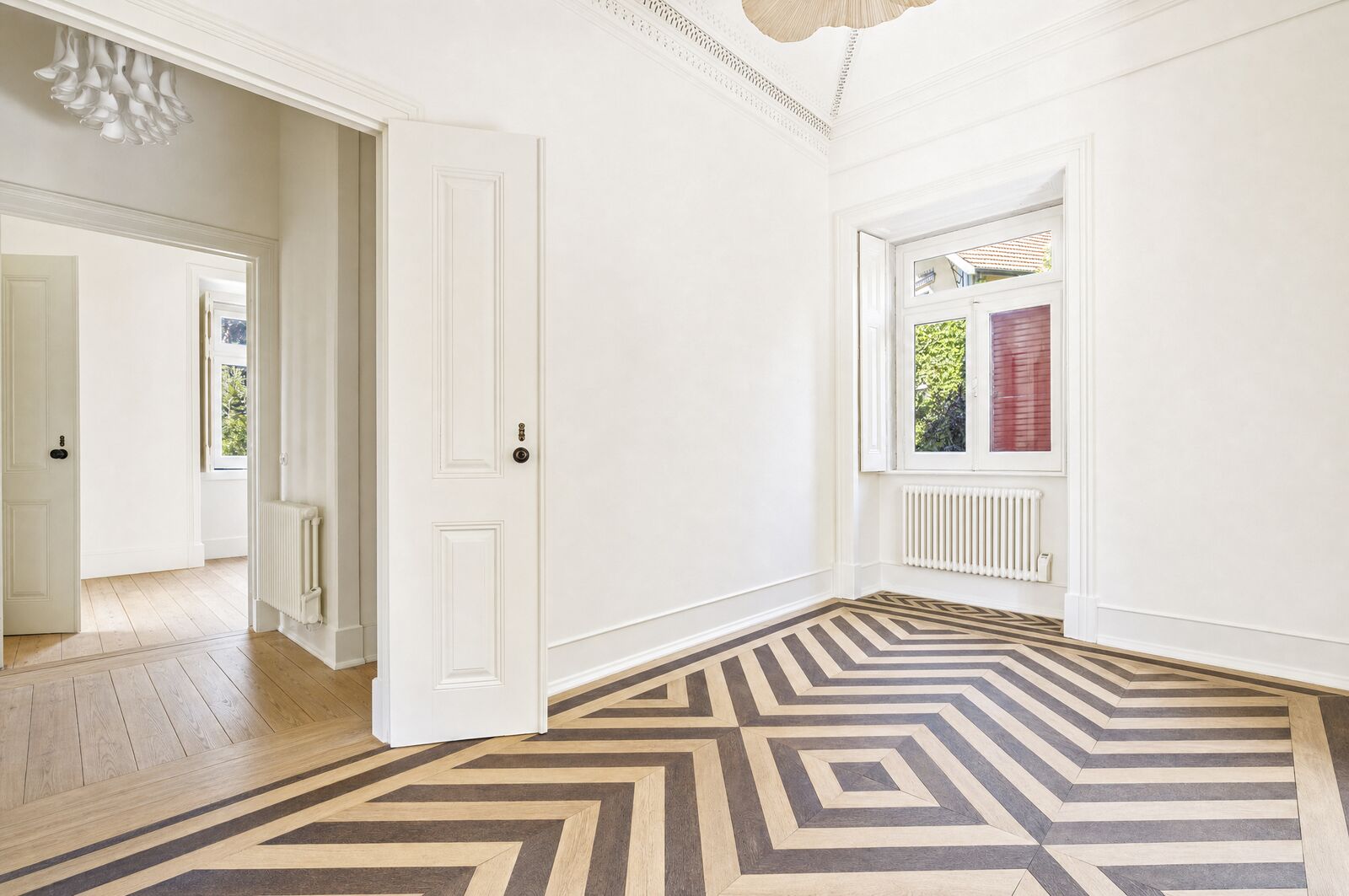 6 Bedroom Villa/Townhouse's Image 21