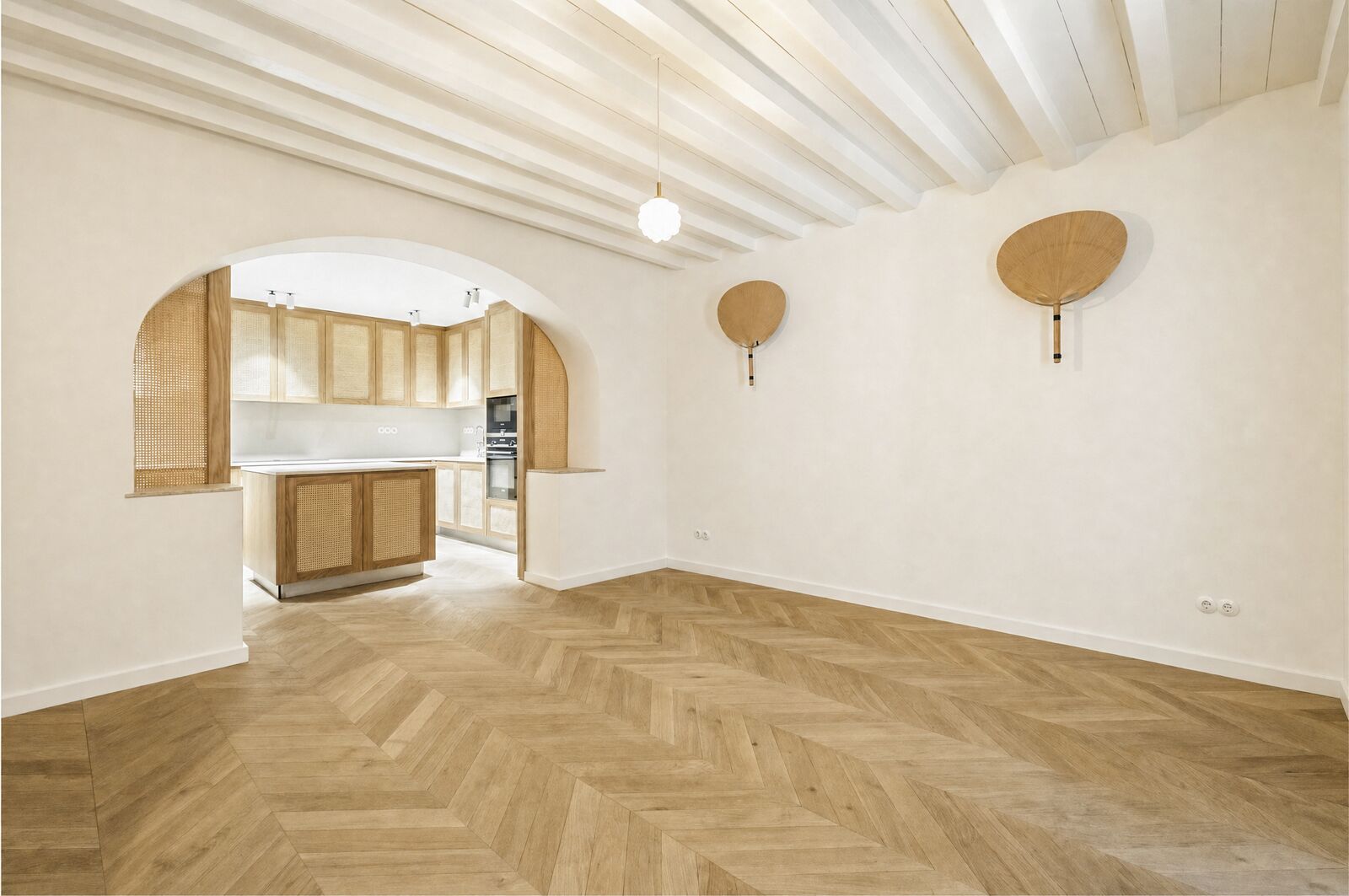 6 Bedroom Villa/Townhouse's Image 25