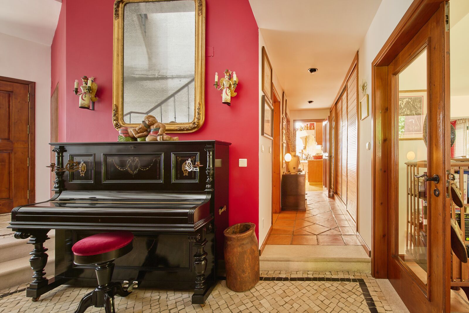 Moradia T4 + 2 com jardim, Quinta da Beloura, Sintra - Imagem 28
