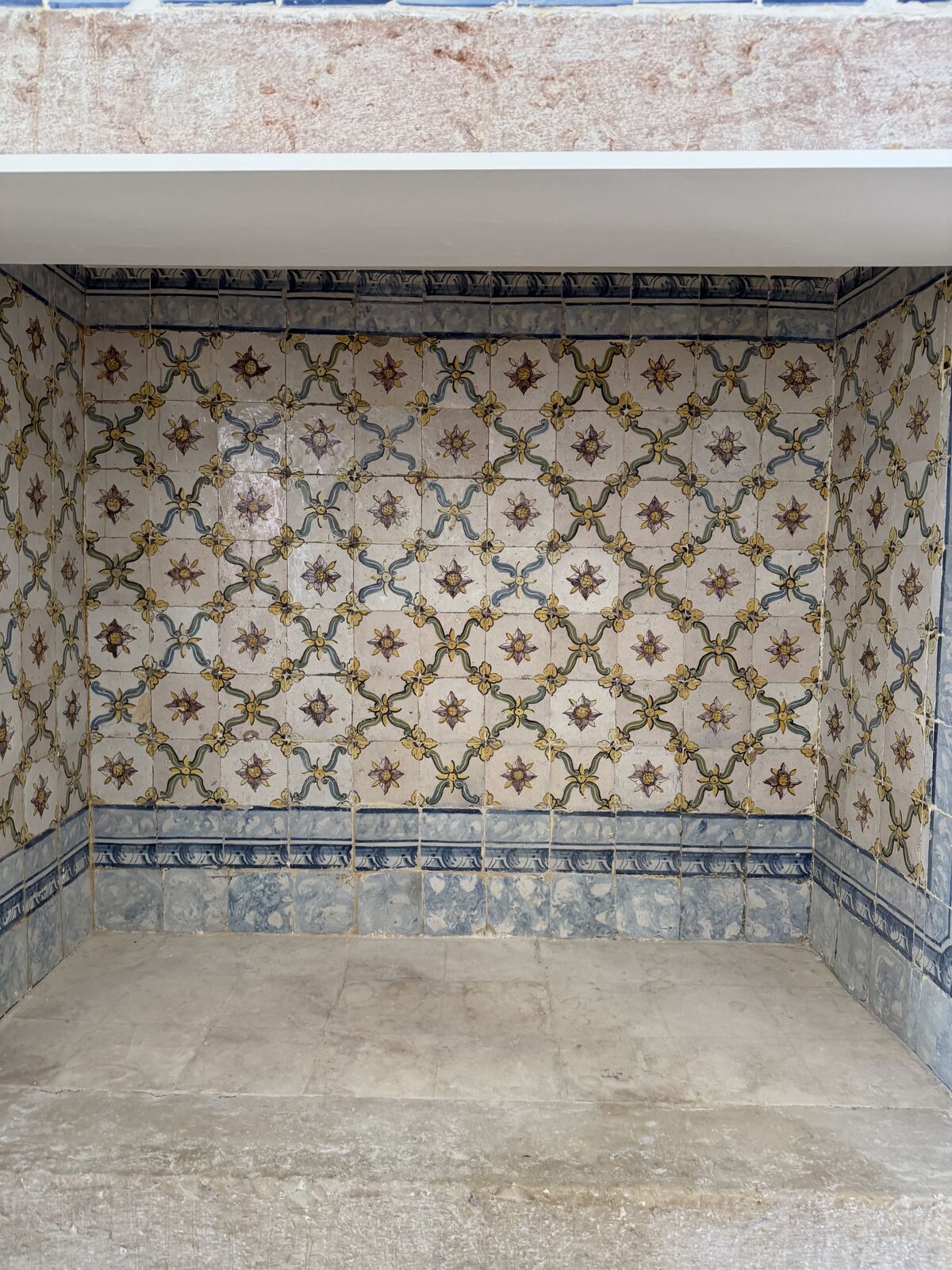 2 Bedroom Apartment with a view, Castelo, Lisboa - Image 26