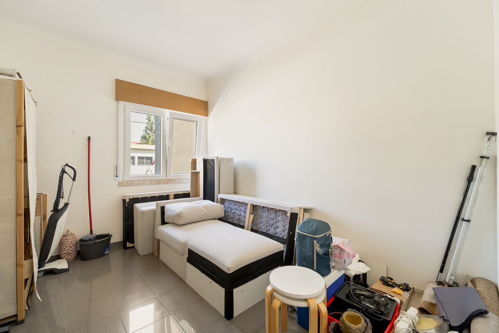 3 Bedroom Apartment, Vialonga, Vila Franca de Xira - Image 14