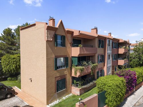 PF41119 - Apartamento T4 com vista, Monte Estoril, Cascais