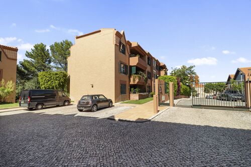 PF41119 - 4 Bedroom Apartment with a view, Monte Estoril, Cascais - Image 14
