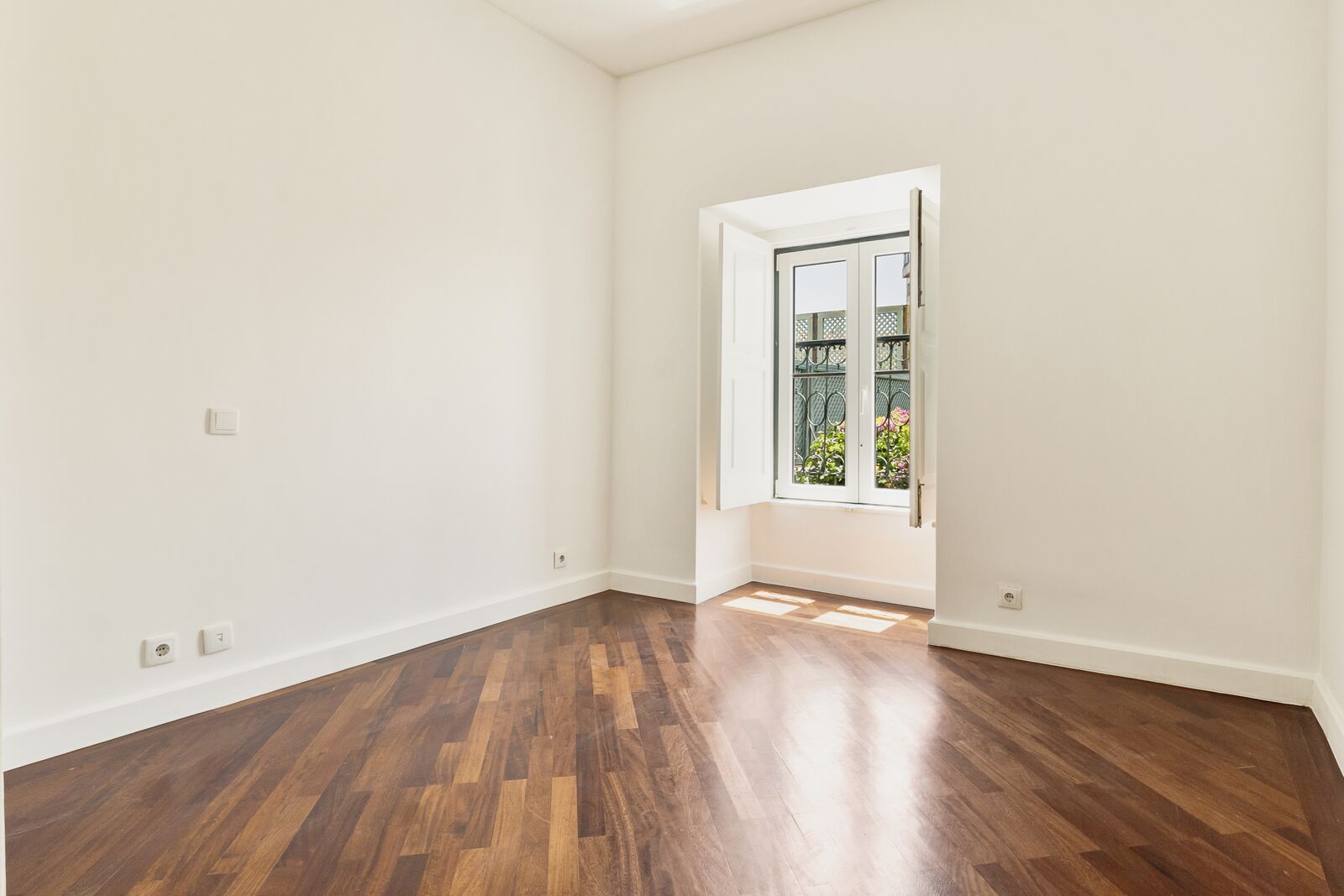 Apartamento T4 com piscina, Necessidades, Lisboa - Imagem 14
