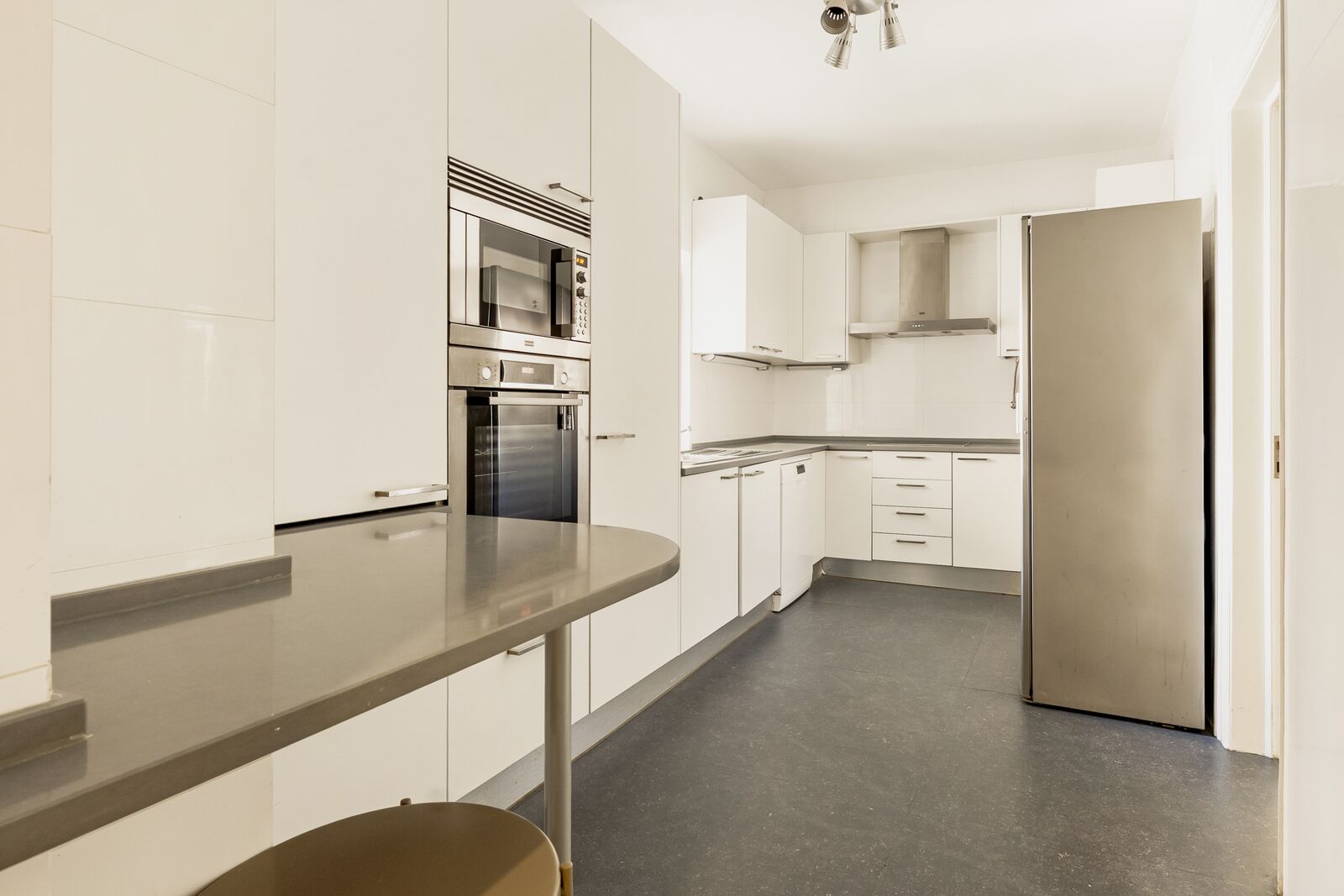 Apartamento T4 com piscina, Necessidades, Lisboa - Imagem 17