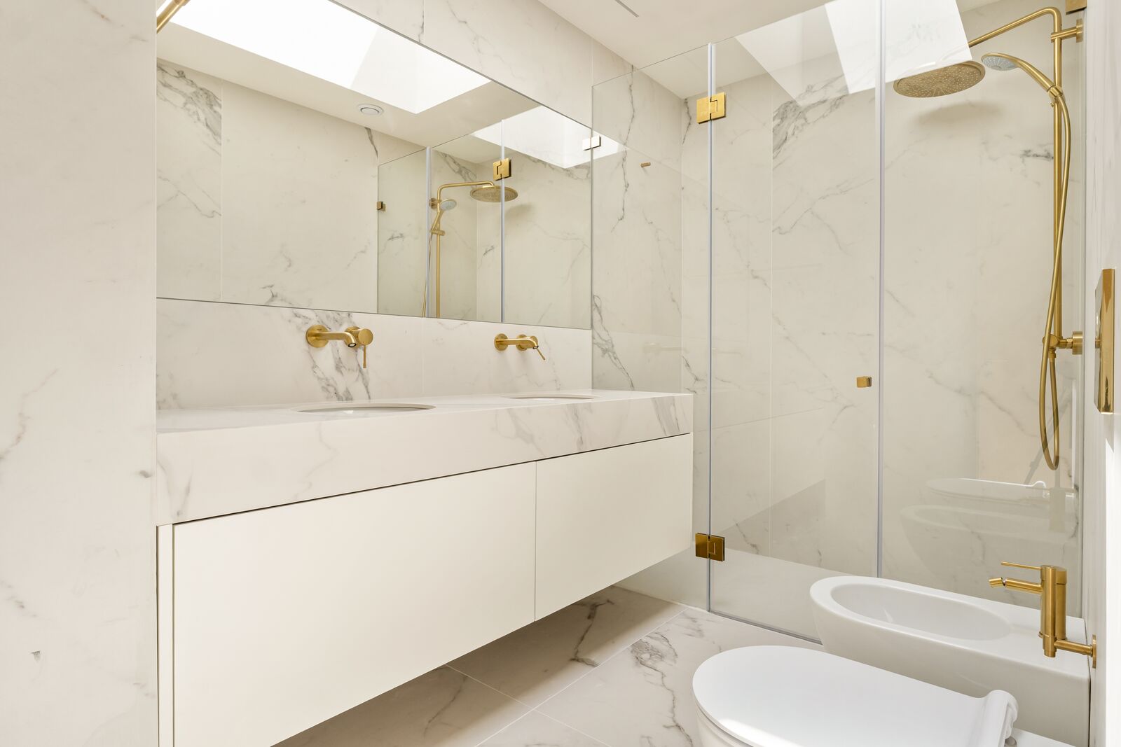 5 Bedroom Villa/Townhouse's Image 72