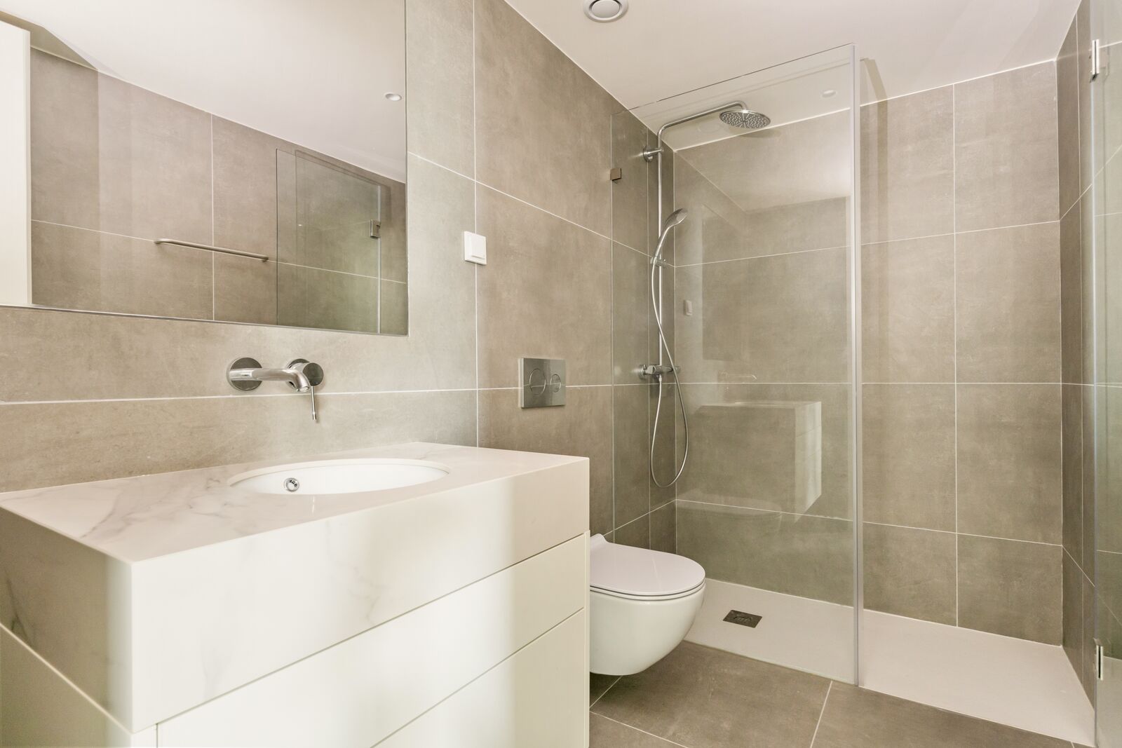 5 Bedroom Villa/Townhouse's Image 74