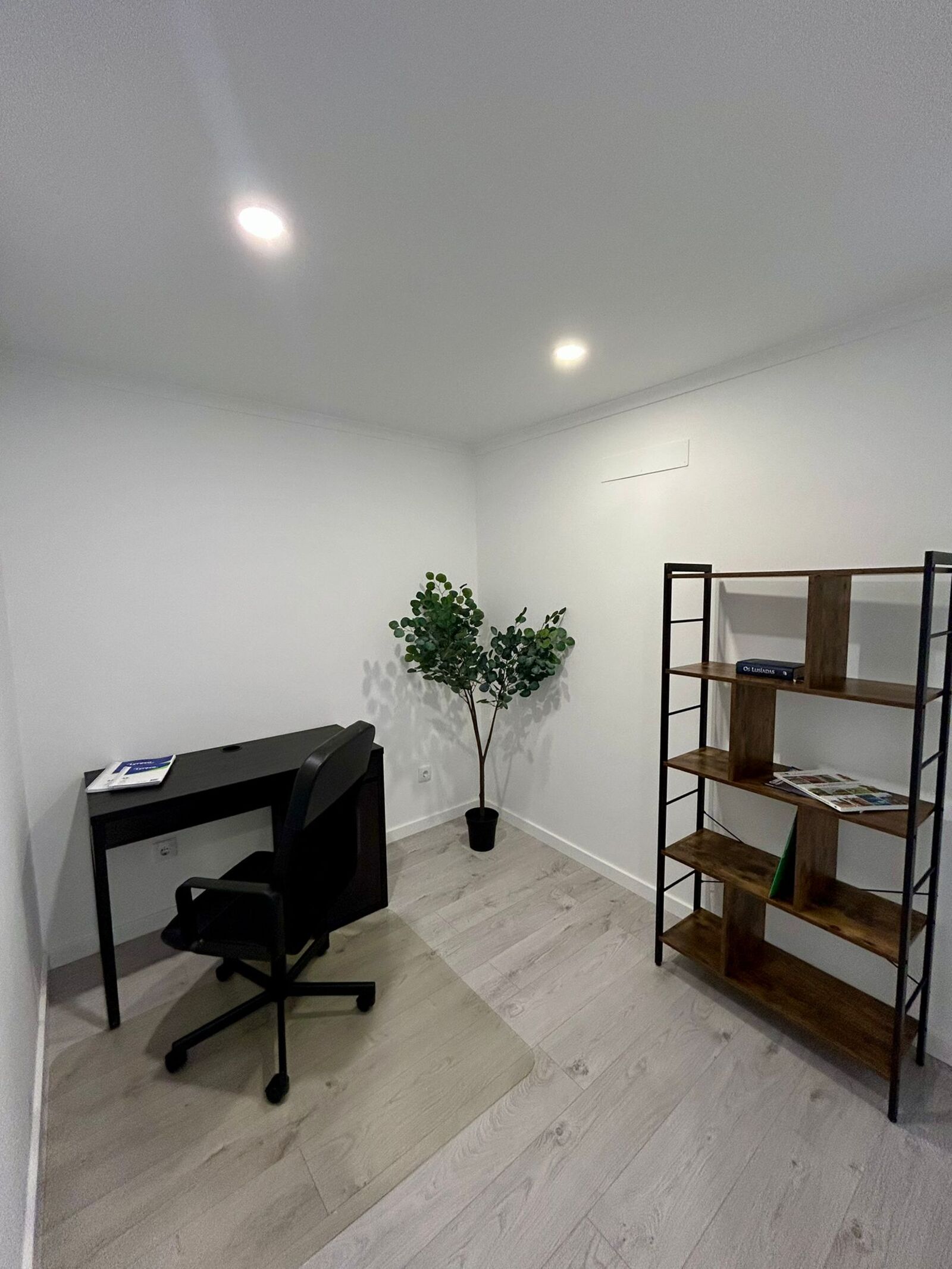 Apartamento T1 remodelado, Pampilheira, Cascais - Imagem 20