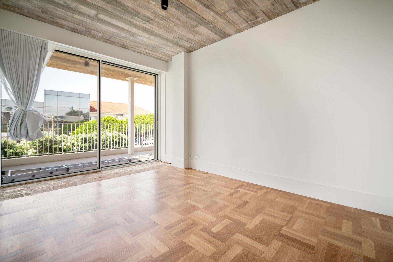 Moradia T5 com piscina, Carcavelos, Cascais - Imagem 9