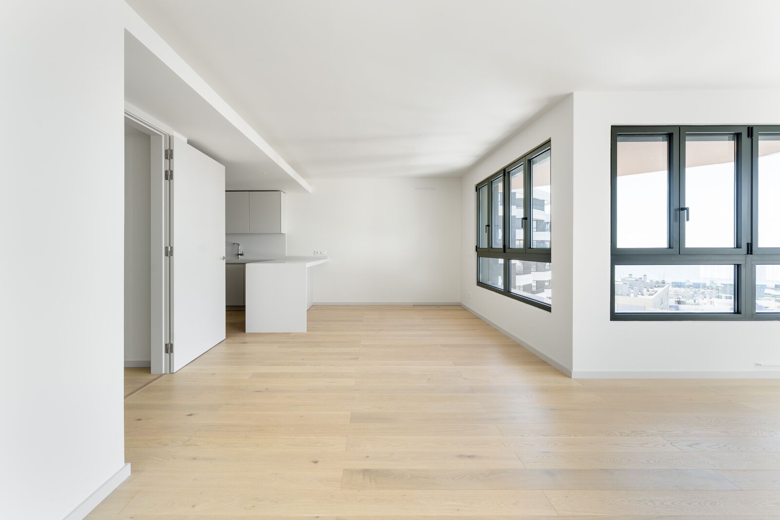 3 Bedroom Apartment with swimming pool, Parque das Nações, Lisboa - Image 9