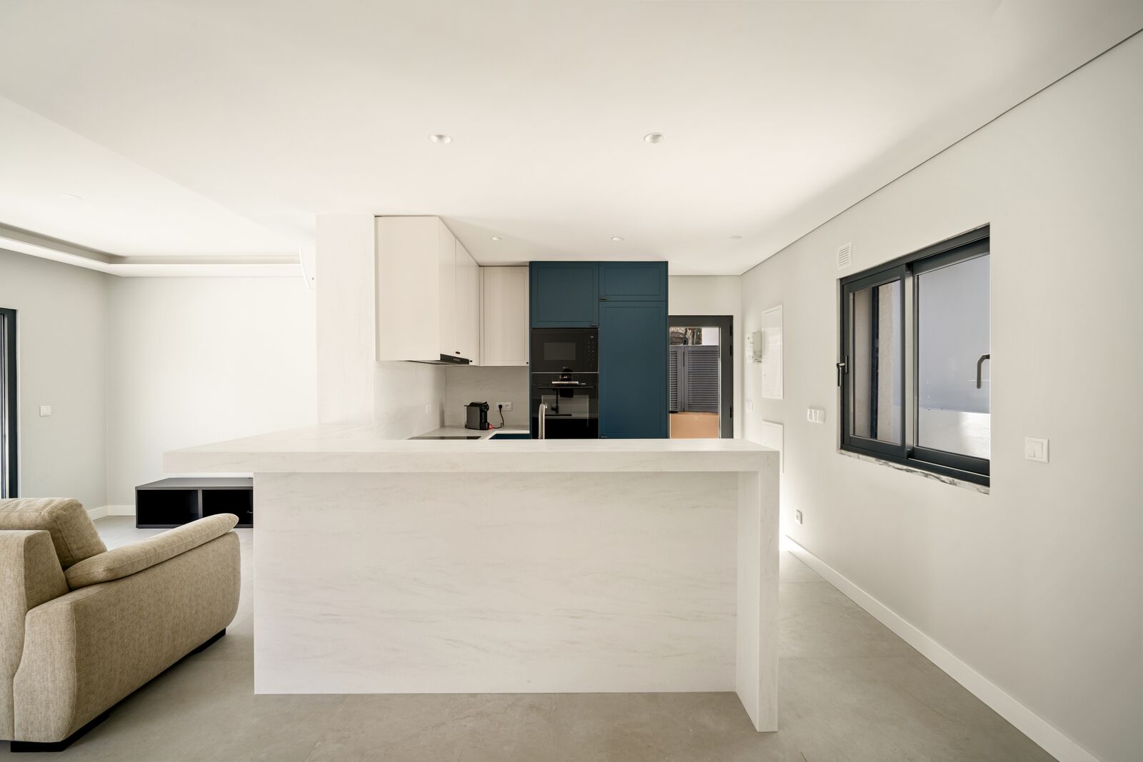 4 Bedroom Villa/Townhouse's Image 6