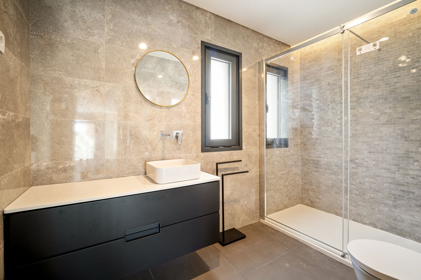4 Bedroom Villa/Townhouse's Image 25