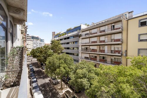 PF41164 - 2 Bedroom Apartment with parking, Saldanha, Lisboa - Image 20