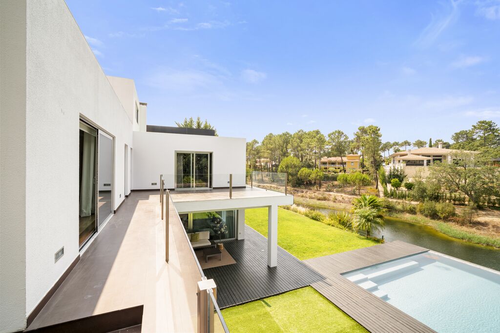 5 Bedroom House with swimming pool, Quinta do Peru, Sesimbra