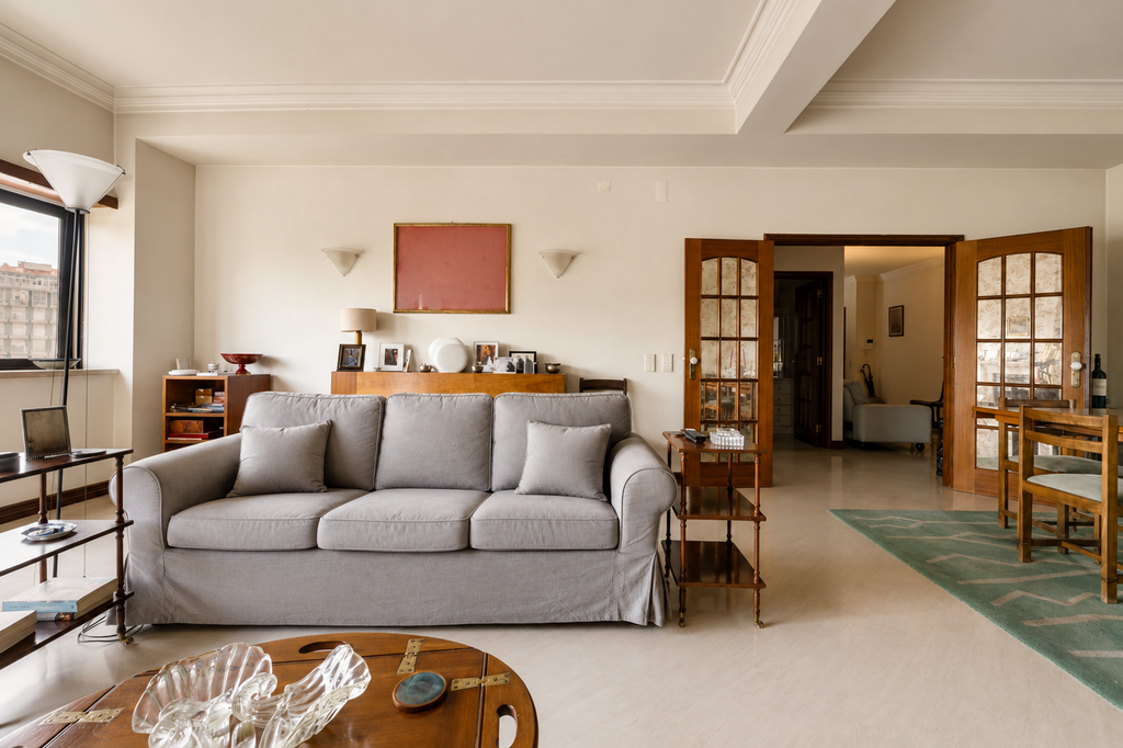 4 Bedroom Apartment with a view, Campo Grande, Lisboa